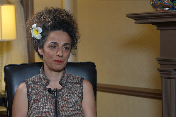 Anti-Hijab Activist Suggests Ways Biden Can Help Iranian Protesters