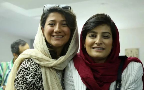 ۲۰۰ روزنامهنگار و نویسنده خواهان آزادی نیلوفر حامدی و الهه محمدی شدند