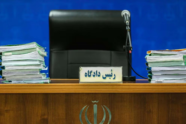 منظمة الدعاية الإسلامية بإيران تتستر على إدانة مسؤول رفيع باغتصاب ابنته القاصر بشكل متكرر