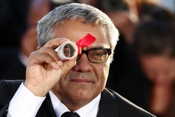 رسول أف.. بعد فوزه بجائزة "كان": الشعب الإيراني أصبح رهينة بيد النظام