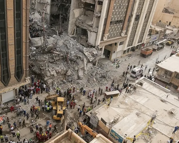 افزایش تعداد جانباختگان متروپل به ۳۷ نفر؛ فضای امنیتی همچنان بر آبادان حاکم است