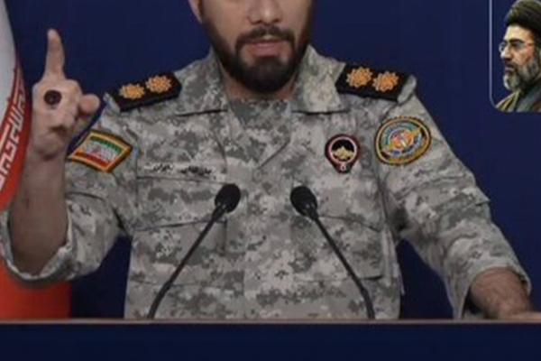 مقر "خاتم الأنبياء" المركزي: إذا نفذ ترامب تهديداته فستُدمَّر البنية التحتية المتبقية بالمنطقة