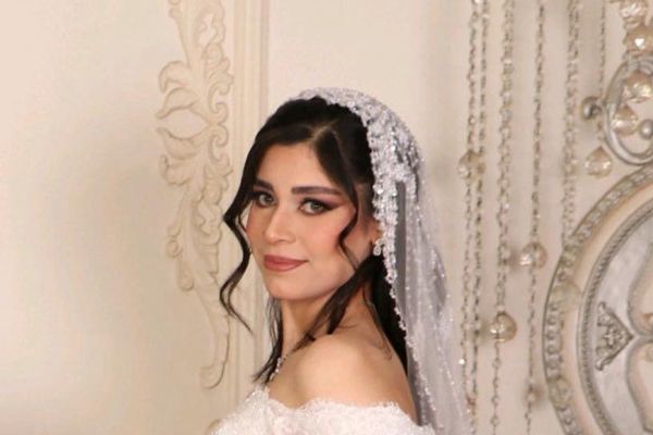 عاطفه عابد؛ نوعروسی که ۱۹ دی با شلیک گلولهای به سر کشته شد