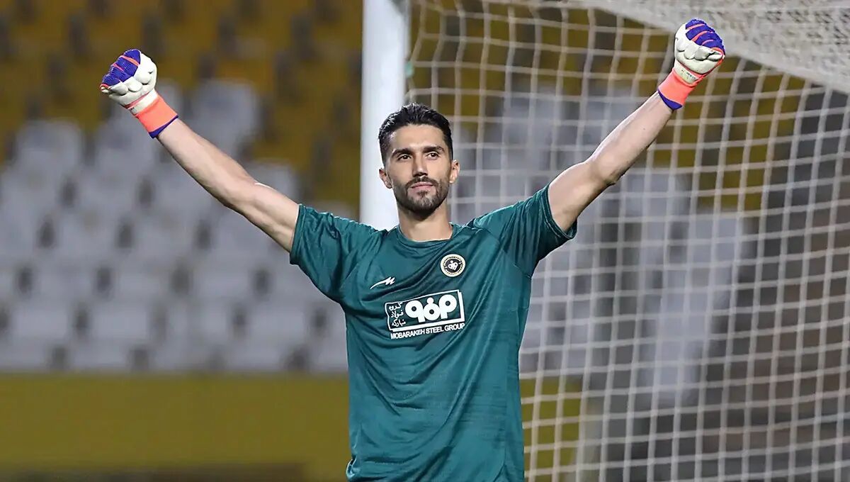 حسین حسینی: پیش از بازی سپاهان-پرسپولیس مصدوم شدم، با درد بازی کردم