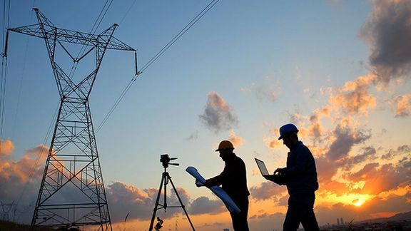 Electricity grid in Western Iran, near Iraq