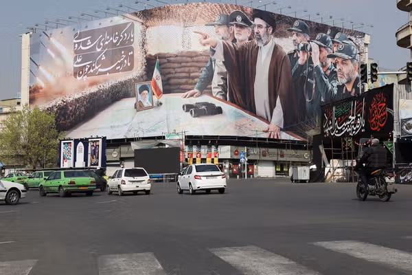 انزوای مجتبی خامنهای و پیامدهای آن برای ساختار تصمیمگیری جمهوری اسلامی