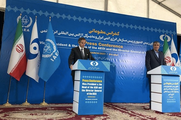 غروسي: أزمة المواقع المشتبهة في إيران لم يتم حلها.. والخبراء يواصلون التفاوض