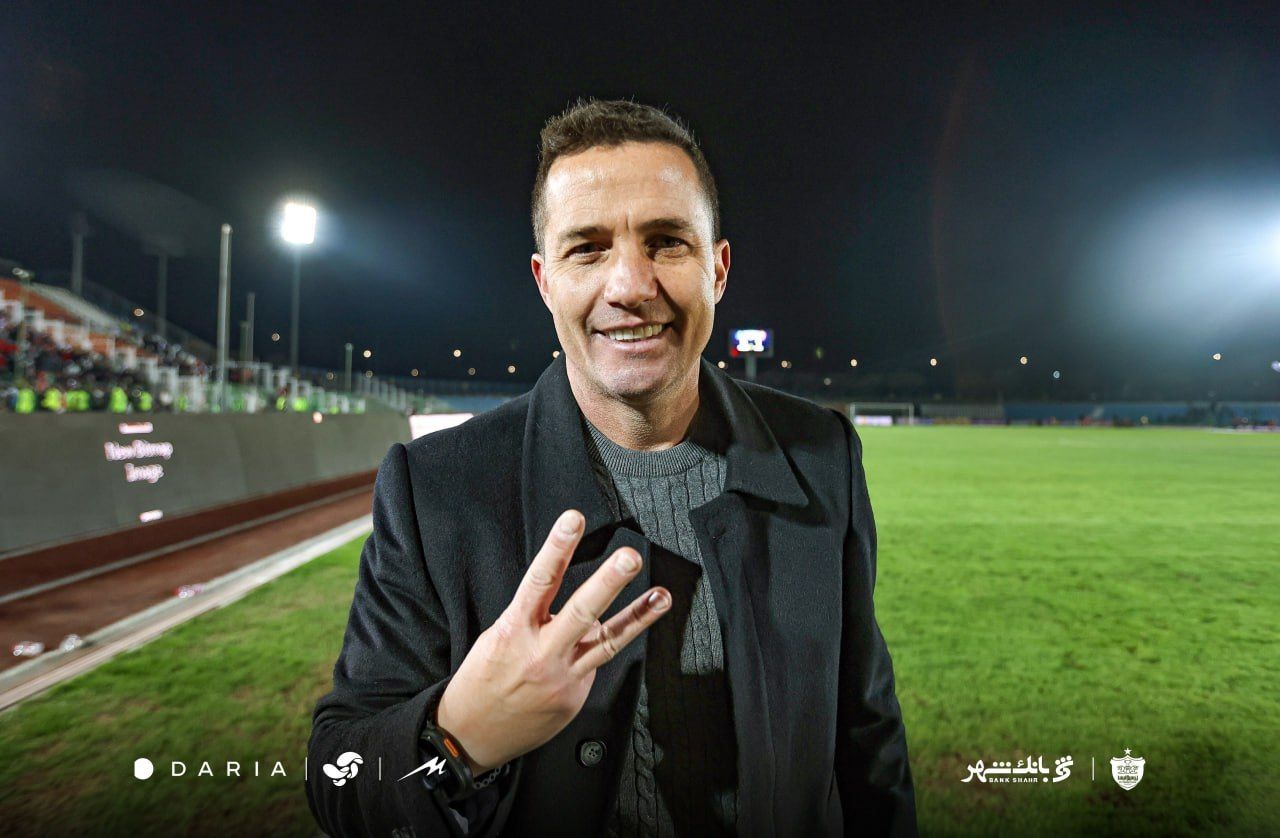 اوسمار ویرا: پیش از حضور در پرسپولیس باید برای موهای سفیدم بند قرارداد اضافه می‌کردم