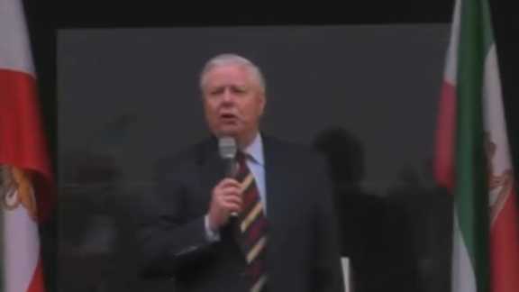 سيناتور أميركي.. في تجمع ميونيخ: "تحرر إيران" مسألة وقت فقط