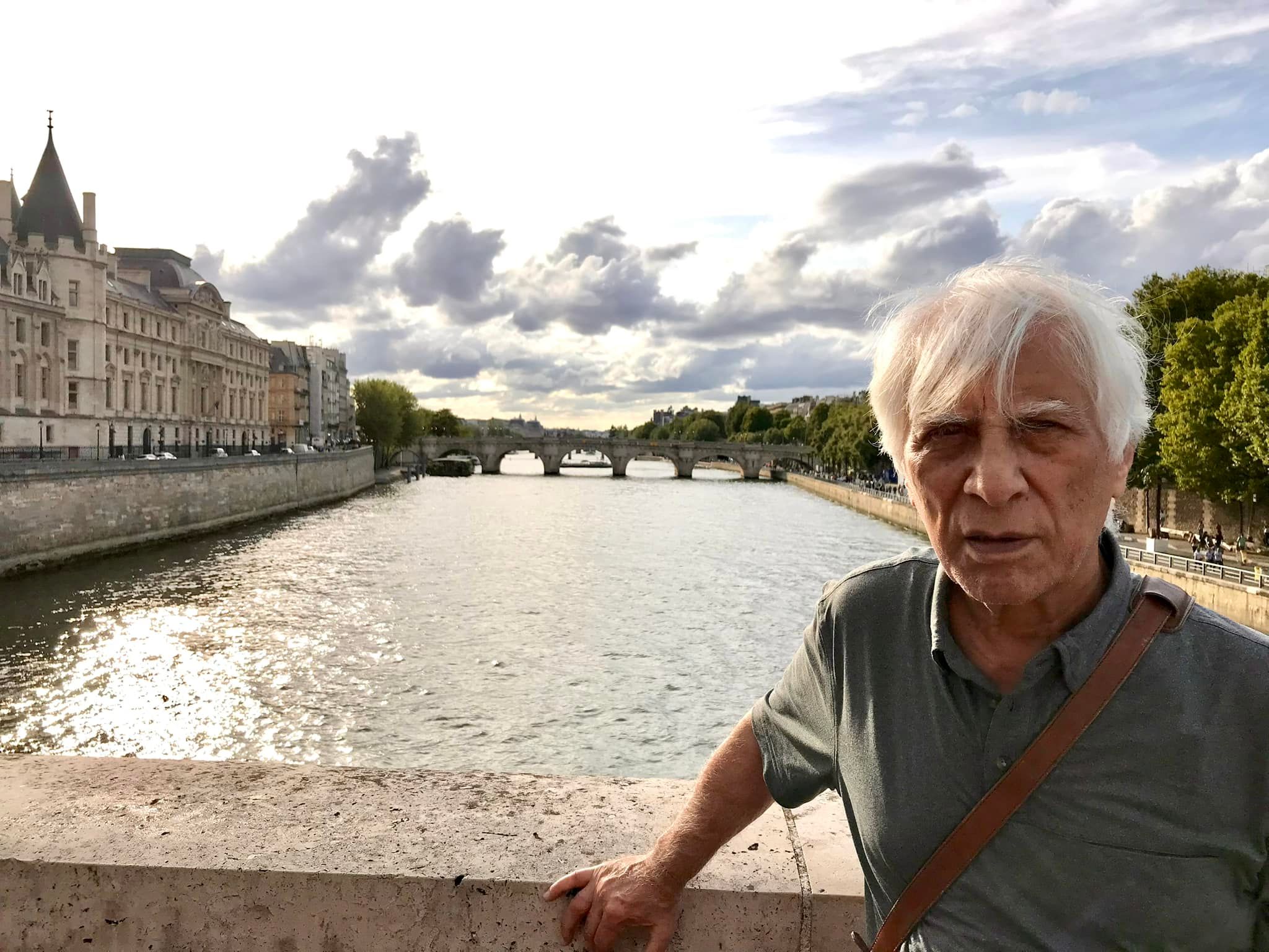 گروه ایران‌شناسی دانشگاه استنفورد: بهرام بیضایی در زادروزش و روز نمایشنامه‌نویس درگذشت