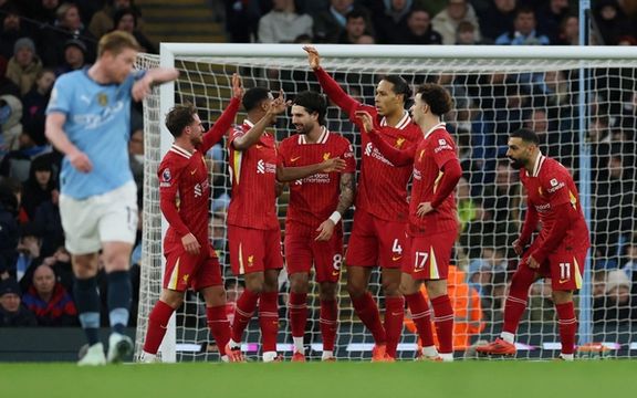 منچسترسیتی ۰-۲ لیورپول؛ صلاح لیگ برتر انگلستان را از جذابیت انداخت!