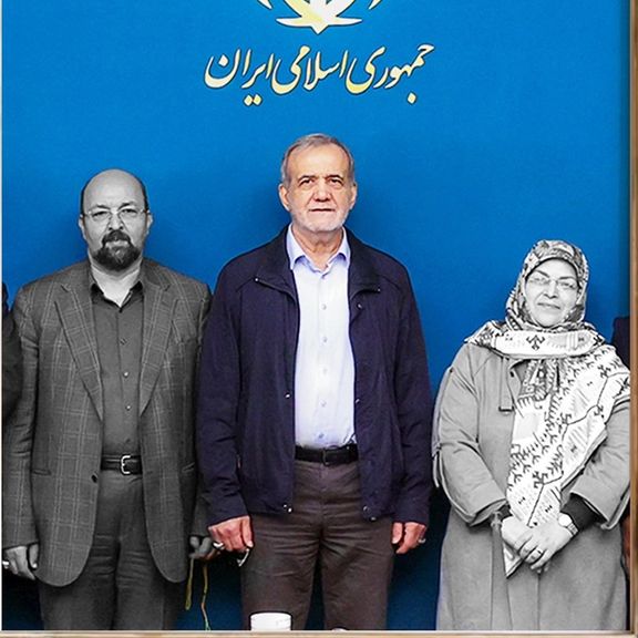 Tehran signals zero tolerance by detaining political insiders