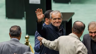 دولت چهاردهم، کابینه خامنهای در لفافه «اصلاحگری»