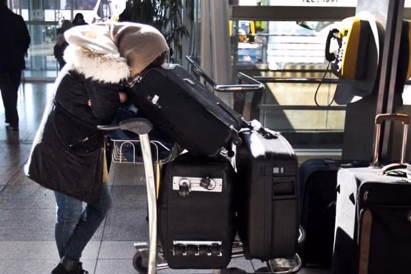 مهاجرت نیمهتمام؛ زندگی در حالت انتظار و فرسایش روانی