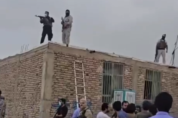 موقع إخباري: مقتل امرأة وإصابة 3 أشخاص برصاص قوات الأمن الإيرانية في بلوشستان