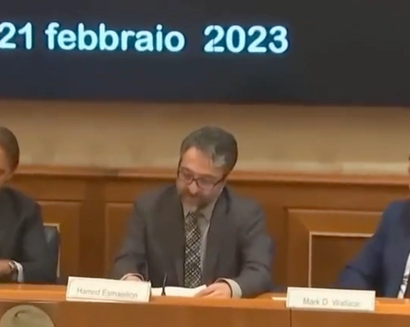 حامد اسماعیلیون: غرب نباید با رژیمی که در ایران در بستر مرگ است، مذاکره کند