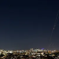 ترامپ: چند گزینه برای رهبری ایران دارم؛ راوید: هدف واشینگتن و تلآویو پایان حکومت است