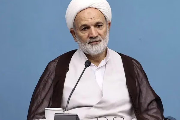 برلماني إيراني: ترامب المقامر قدّم للعالم صورة عنا بوصفنا دولة جاهلة