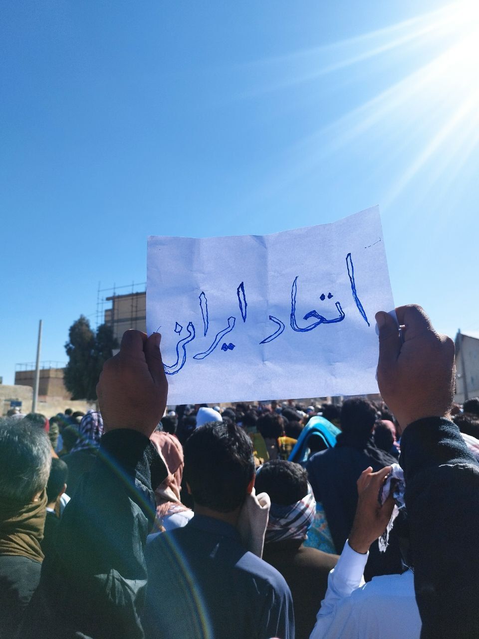 جمعه‌های خشم و اعتراض در زاهدان، خاش و گالیکش با شعارهای ضدحکومتی؛ مردم سنندج تجمع کردند