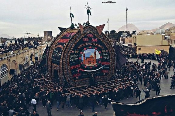 فرمانده انتظامی اردستان: اختلاف با مسئولان هیات، نخل ۳۰۰ ساله اردستان را سوزاند