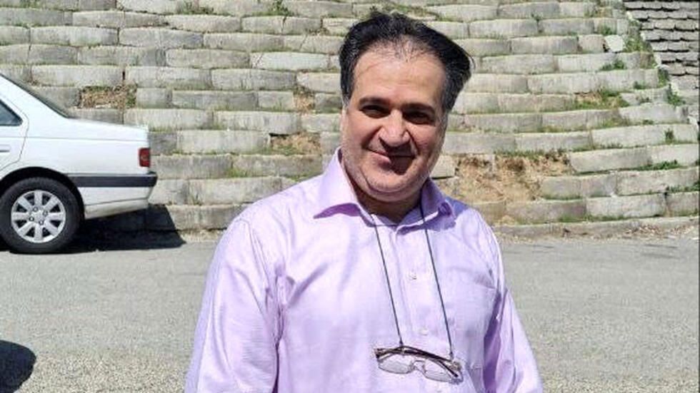 تدهور الحالة الصحية لحقوقي إيراني بعد إضرابه عن الطعام احتجاجًا على حكم جائر بسجنه