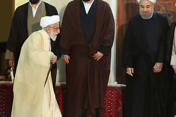 خبرگزاری حوزه علمیه: برخی معتقدند روحانیت باید منقرض شود