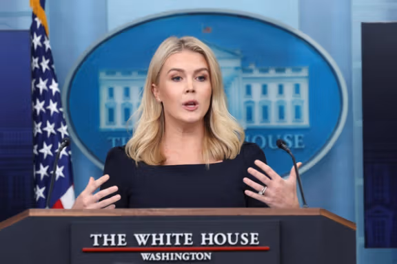 سخنگوی کاخ سفید: اسرائیل در حذف مقامهای ایران فراتر از انتظار عمل کرده