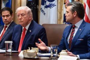 رویترز: ارتش آمریکا در حال آمادهسازی برای عملیات احتمالی چند هفتهای علیه ایران است