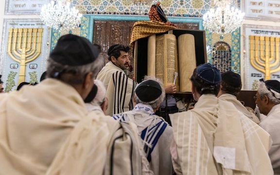 در پی تهدید حکومت، یهودیان ایرانی ارتباط مجازی با بستگان و اقوام در اسرائیل را قطع کردند