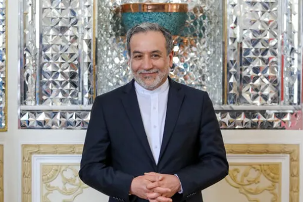 عراقجي: على أوروبا أن تتخلى عن التهديد بإعادة فرض العقوبات الأممية