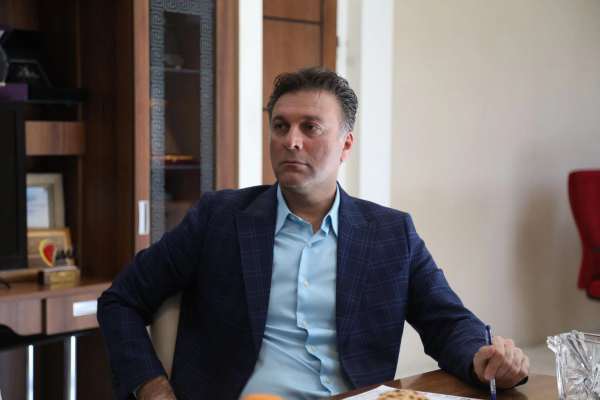 مظفریزاده: هزینه تراکتور برای جذب بازیکن کمتر از نصف باشگاههای دیگر بود