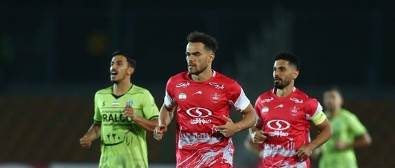 ارونوف به دربی ۱۰۴ نمیرسد، مهرداد محمدی هم مجوز بازی ندارد