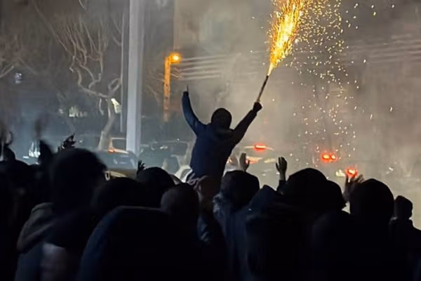 در سیونهمین روز از آغاز انقلاب ملی ایرانیان چه گذشت؟