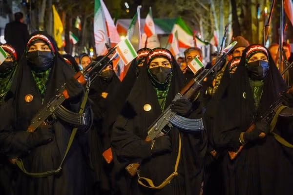 والاستریت ژورنال: جمهوری اسلامی تندروتر شده است