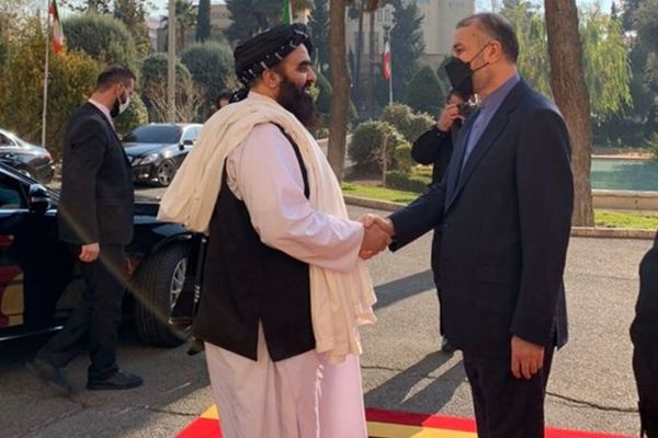 Iran, Afghanistan Foreign Ministers Discuss Recent Tensions