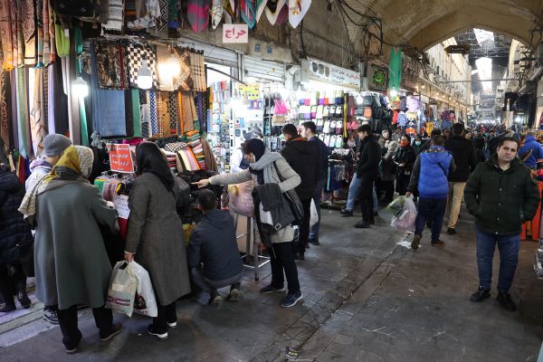 Iranian MPs file impeachment motions against economy and oil ministers