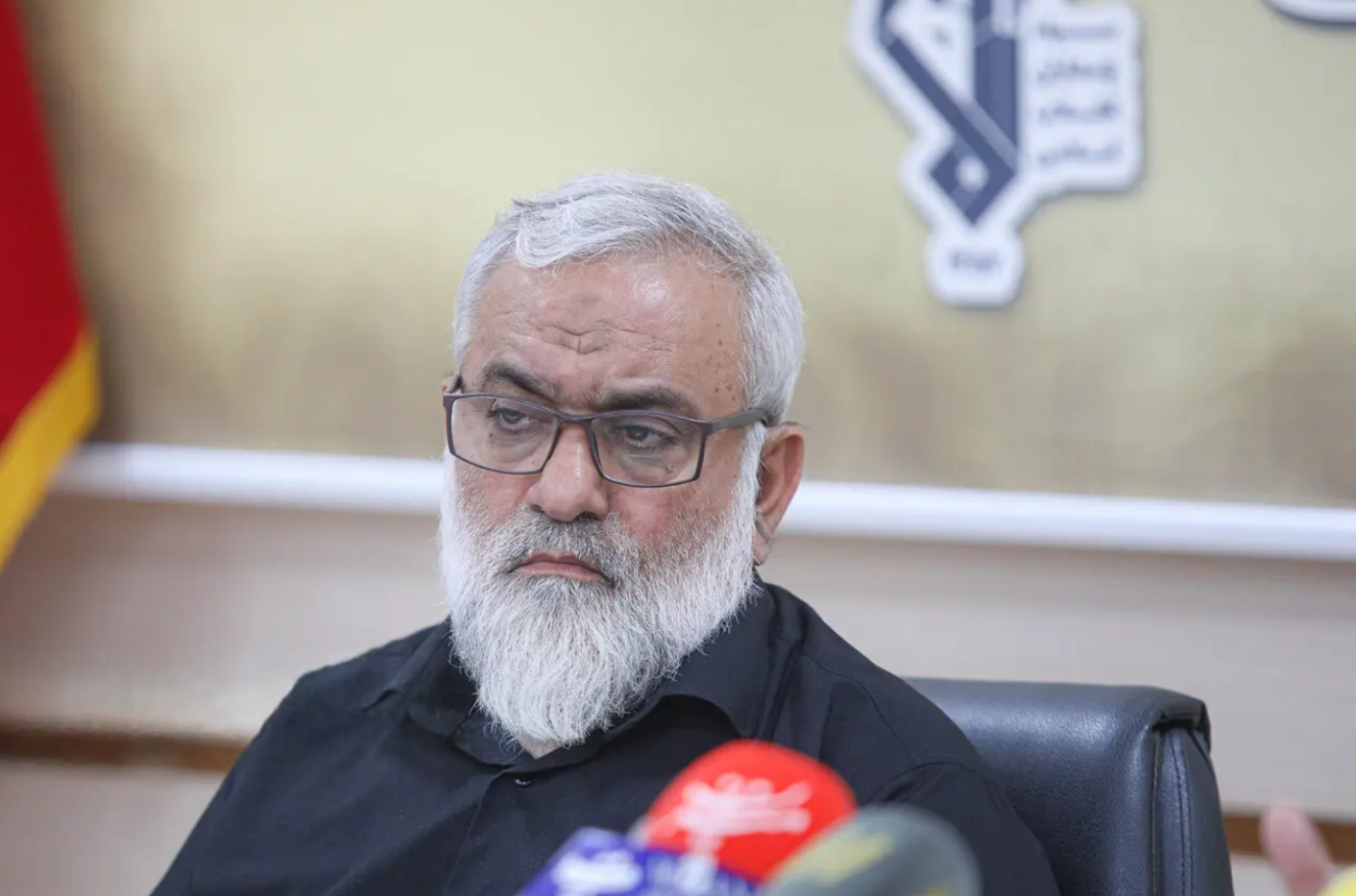 مستشار قائد الحرس الثوري الإيراني: فكر "الفدائيين" تسلل حتى إلى قصور حكام المنطقة
