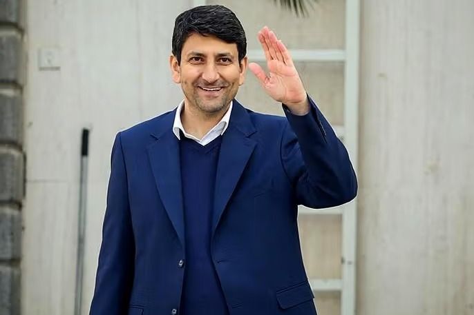 وزير الاتصالات الإيراني: تحسين جودة الإنترنت أولوية ونتائج ملموسة قبل عيد النوروز