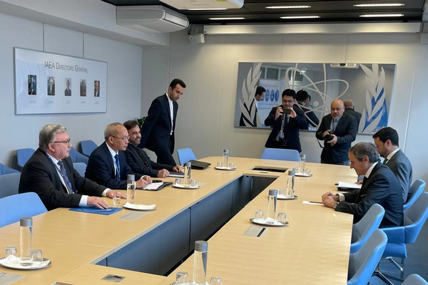 غروسي يلتقي مسؤولين من روسيا والصين وإيران لمراجعة "النووي" الإيراني