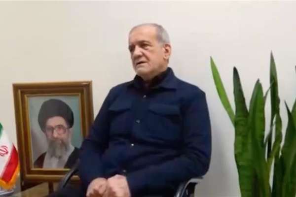 الرئيس الإيراني: أعتذر من الدول المجاورة وتم إبلاغ القوات المسلحة بعدم استهدافها