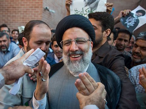 نماینده خامنهای در استان فارس: ابراهیم رئیسی خرم و دلشاد از دنیا رفت