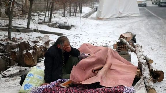 بعد تضرر 9 آلاف منزل.. معاناة ضحايا زلزال خوي في إيران مستمرة والنظام يعترف بنقص المرافق