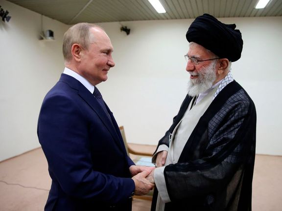 Iran's Supreme Leader Ali Khamenei meets with Russian President Vladimir Putin, Tehran 2022.