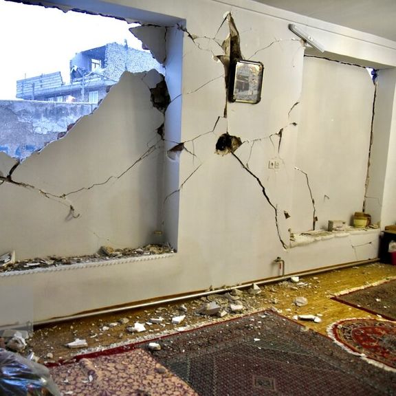 تعداد کشتههای زلزله خوی به سه نفر رسید؛ بیش از ۸۰۰ مجروح و تخریب ۳۷۰ خانه