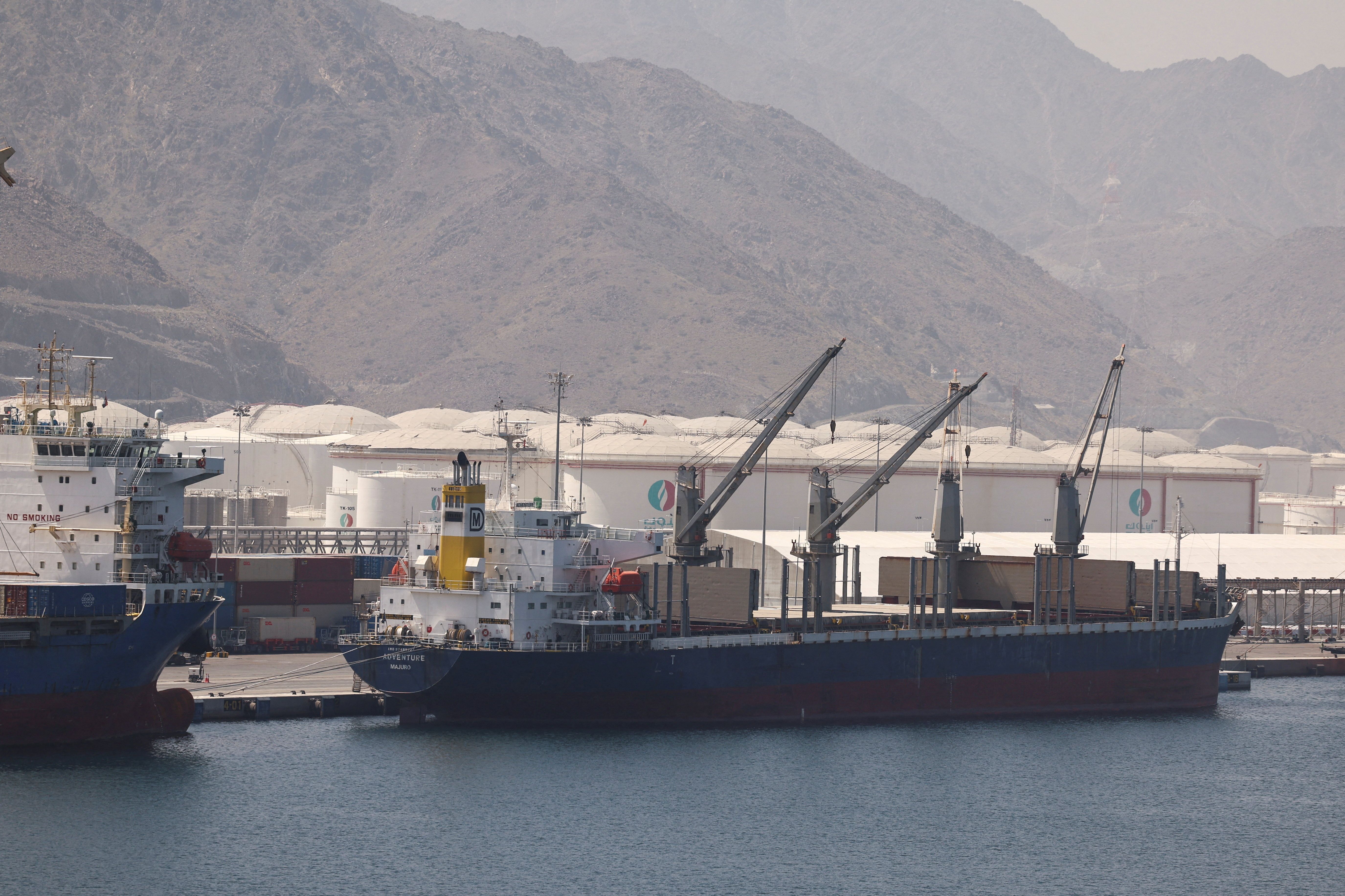 Persian Gulf states pour billions into routes bypassing Hormuz