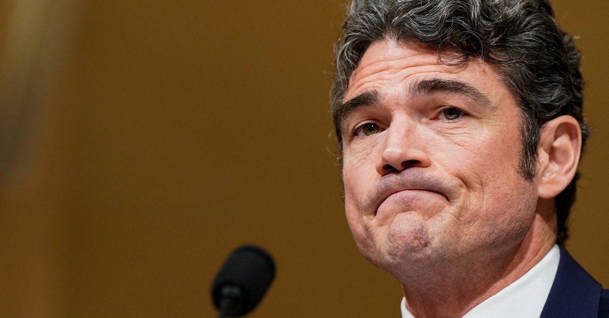 Experts challenge claim behind Kent's resignation: Was Iran threat imminent?