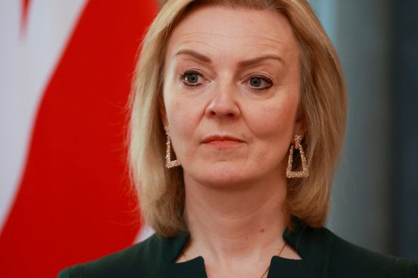 الخارجية البريطانية: 400 مليون أسترليني "دين قانوني" لإيران.. ولندن تريد سداده