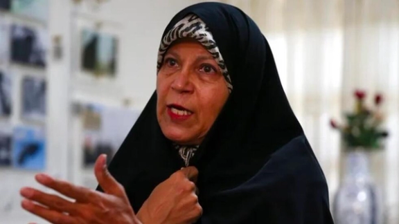 فائزه هاشمی خطاب به خامنهای: چند ندا و نوید و مهسا و آرمیتای دیگر باید قربانی شوند؟