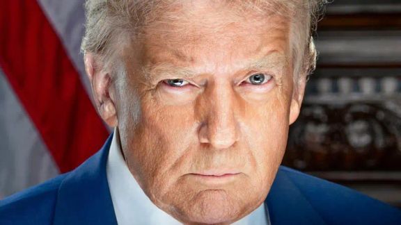 مصادر مقربة من ترامب: إذا لم يبدأ النظام الإيراني بتفكيك البرنامج النووي سيختفي