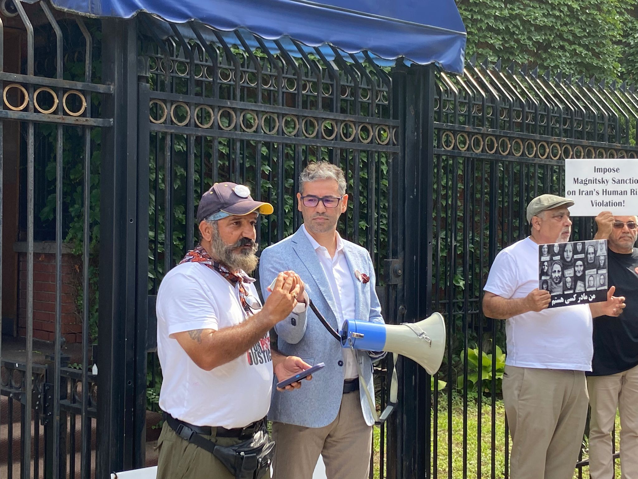 Downed Plane Victim's Father Marches To Ottawa To Demand Justice 